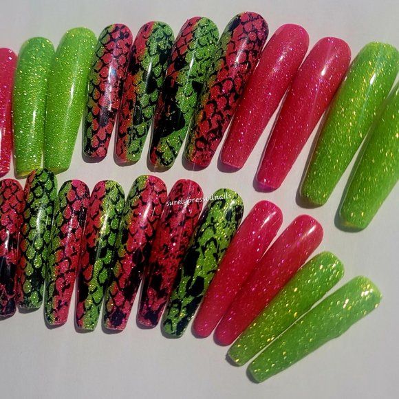 Shimmer Fuchsia and Neon Green Distressed Snake Print Ballerina Press on Nails - Picture 3 of 3
